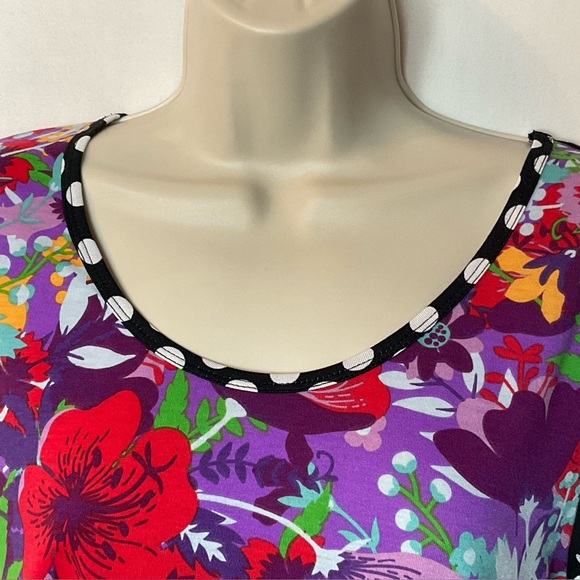 LuLaRoe Floral w/Polka Dot Sleeves - Purple Multi *Coupon - Picture 4 of 11